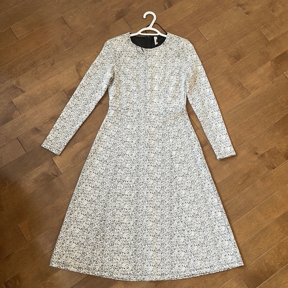 Jasmine and Juliana textured dress